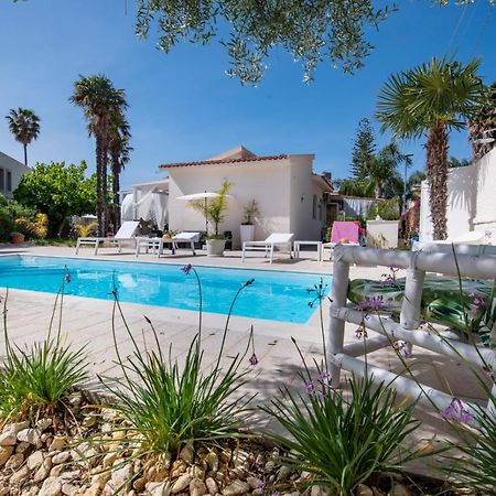Holiday Fontane Bianche Gabriella Εξωτερικό φωτογραφία
