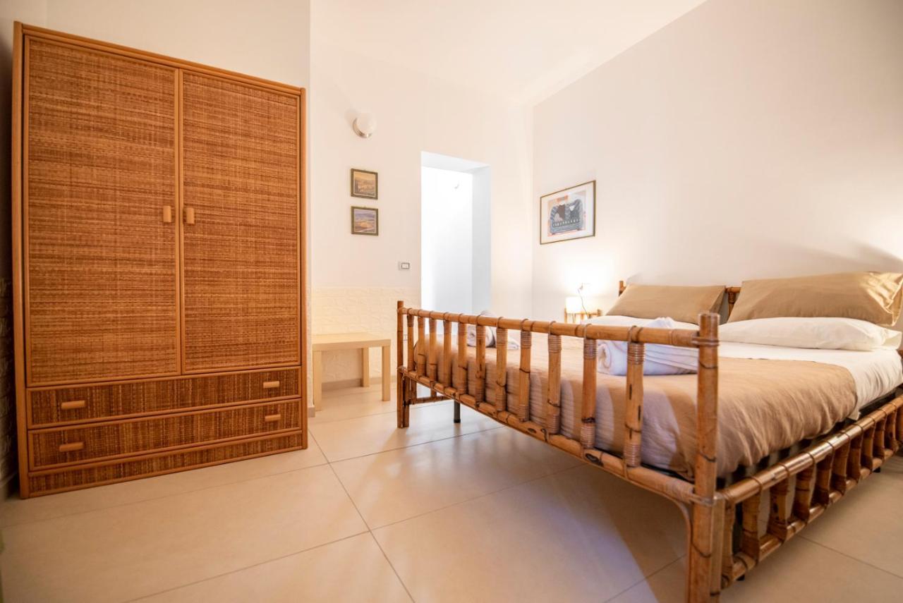 Holiday Fontane Bianche Gabriella Εξωτερικό φωτογραφία