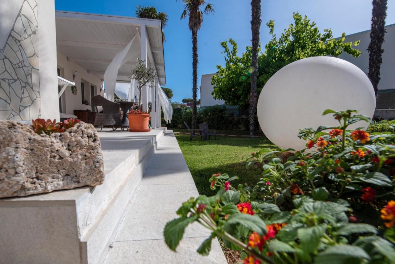 Holiday Fontane Bianche Gabriella Εξωτερικό φωτογραφία