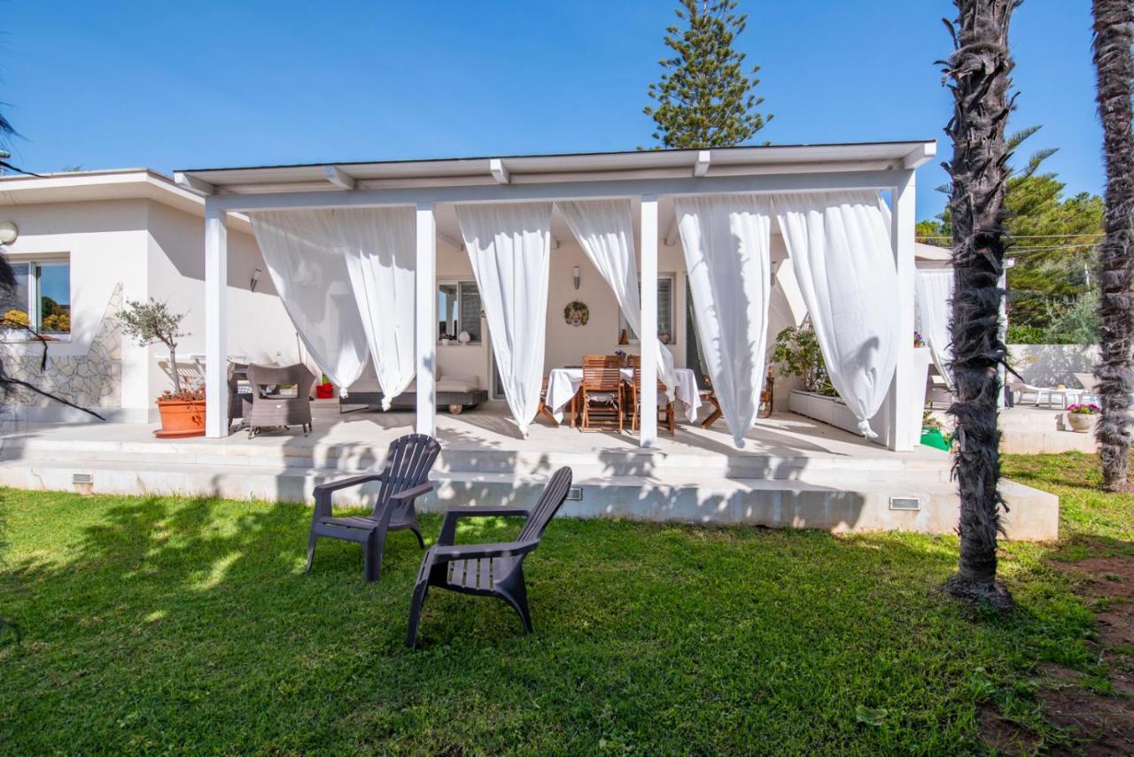 Holiday Fontane Bianche Gabriella Εξωτερικό φωτογραφία