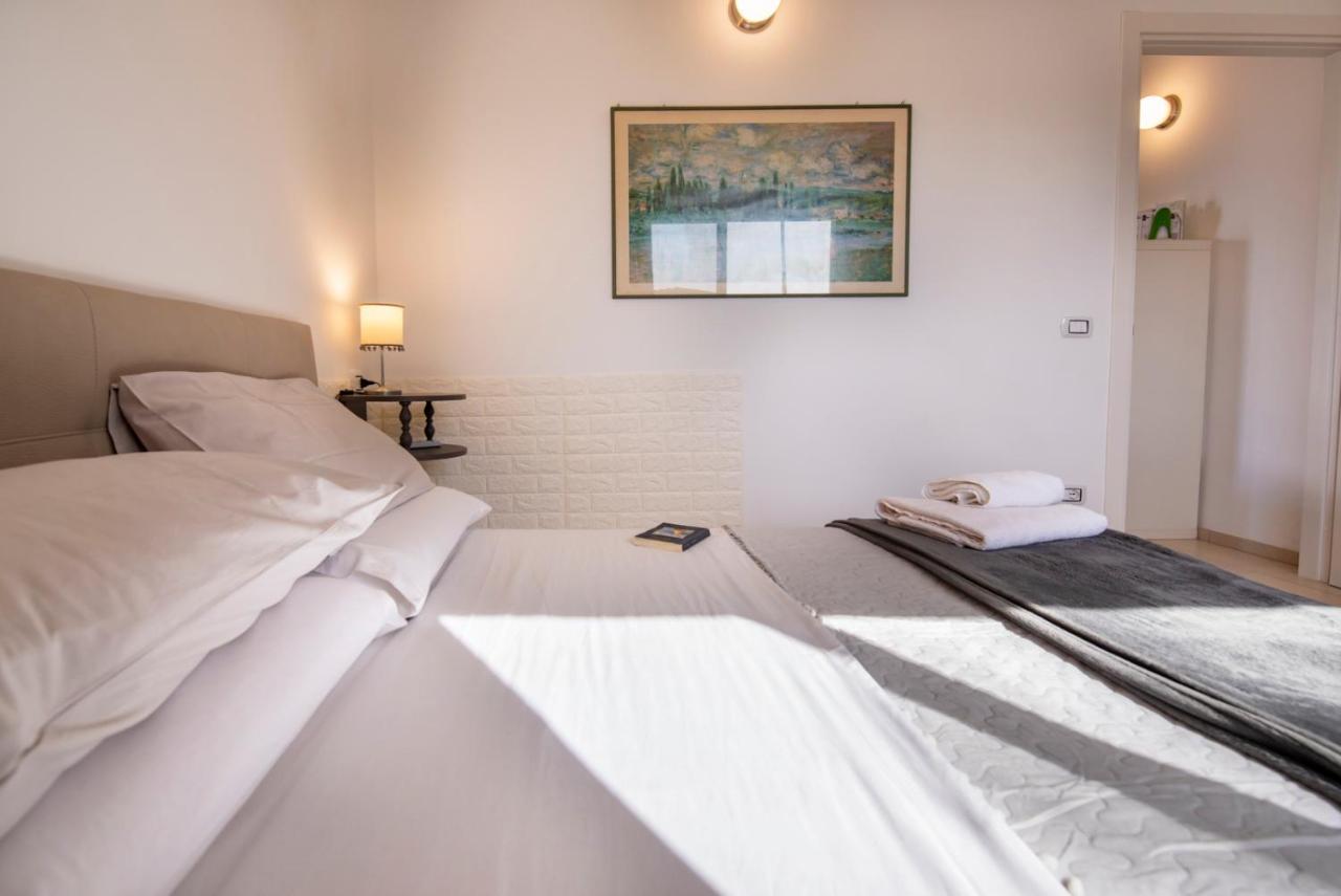 Holiday Fontane Bianche Gabriella Εξωτερικό φωτογραφία