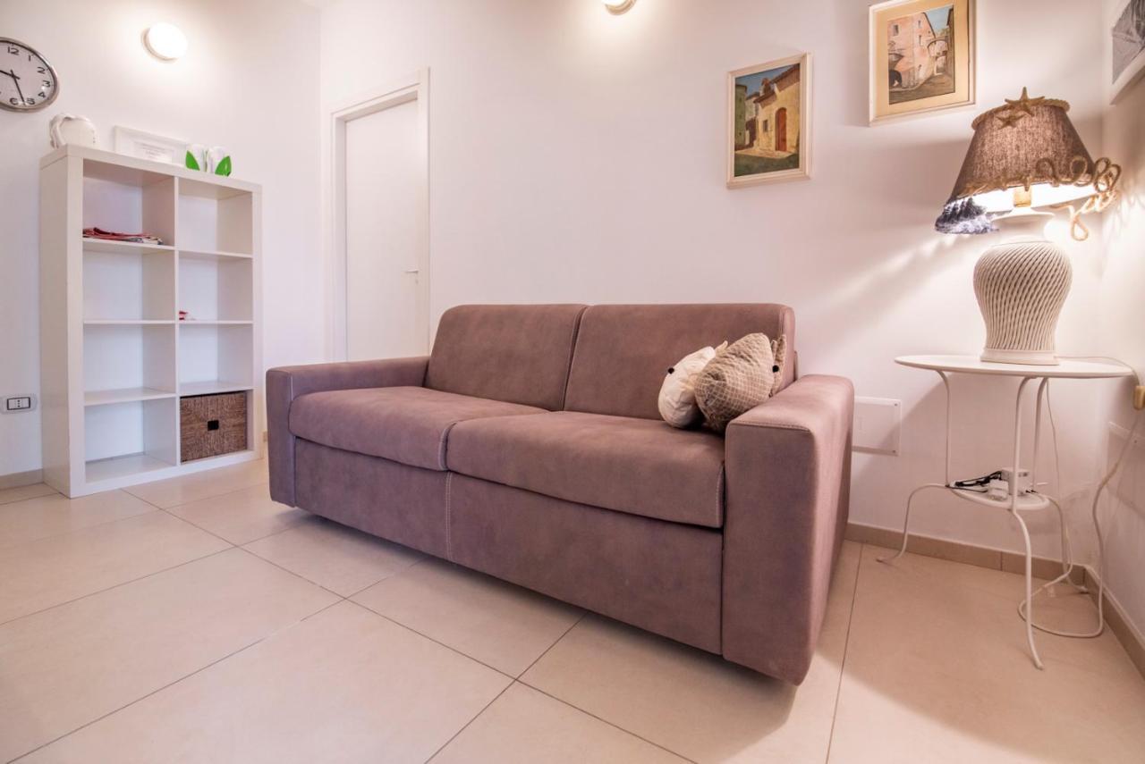 Holiday Fontane Bianche Gabriella Εξωτερικό φωτογραφία